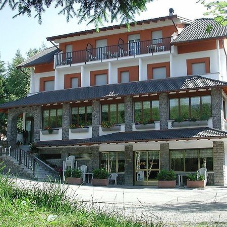 Albergo Moderno&Spa Fuipiano Valle Imagna Zewnętrze zdjęcie
